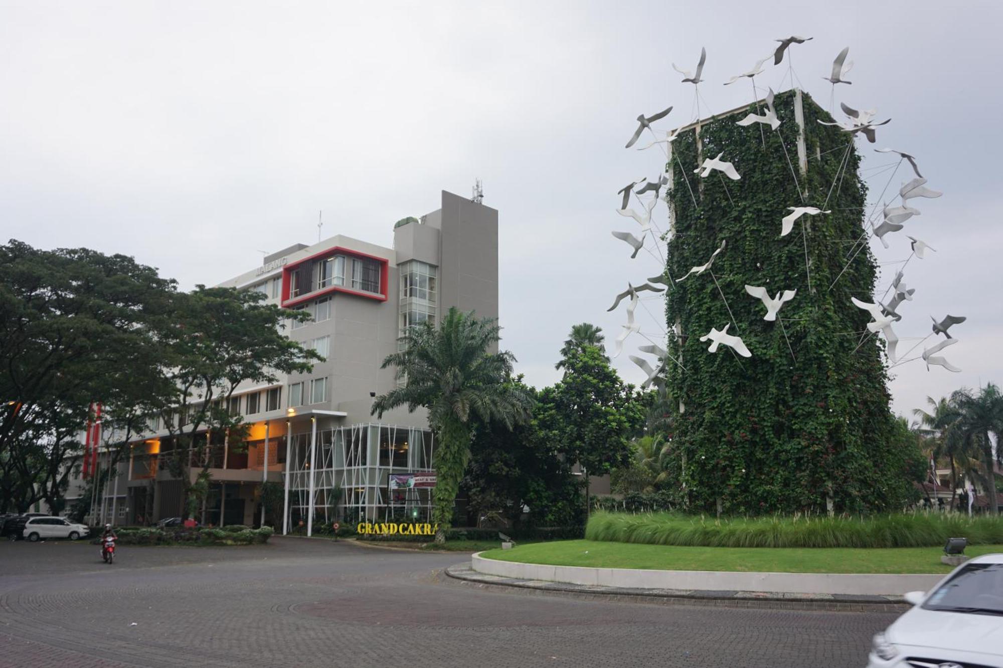 Grand Cakra Hotel Malang Eksteriør billede