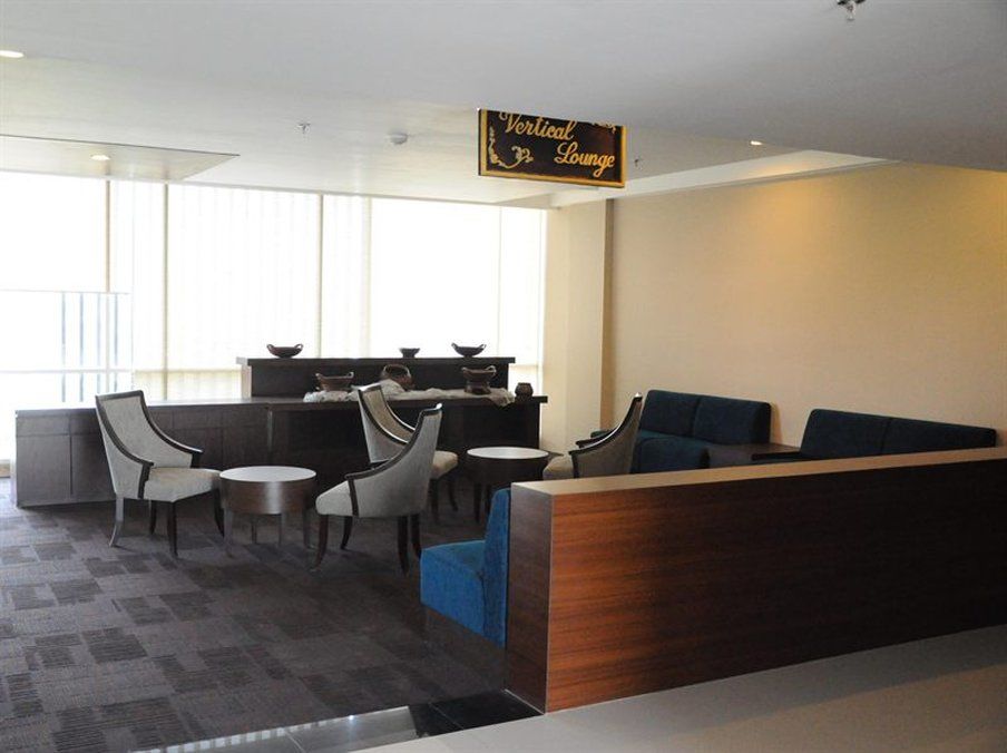 Grand Cakra Hotel Malang Eksteriør billede