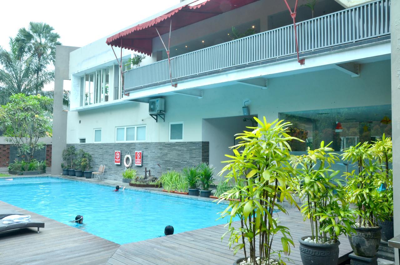 Grand Cakra Hotel Malang Eksteriør billede